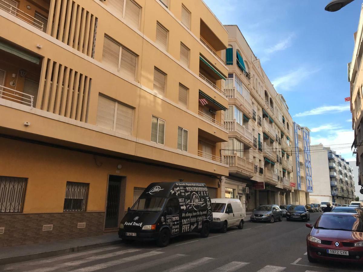 Homely Apartments Noruega Torrevieja Eksteriør billede